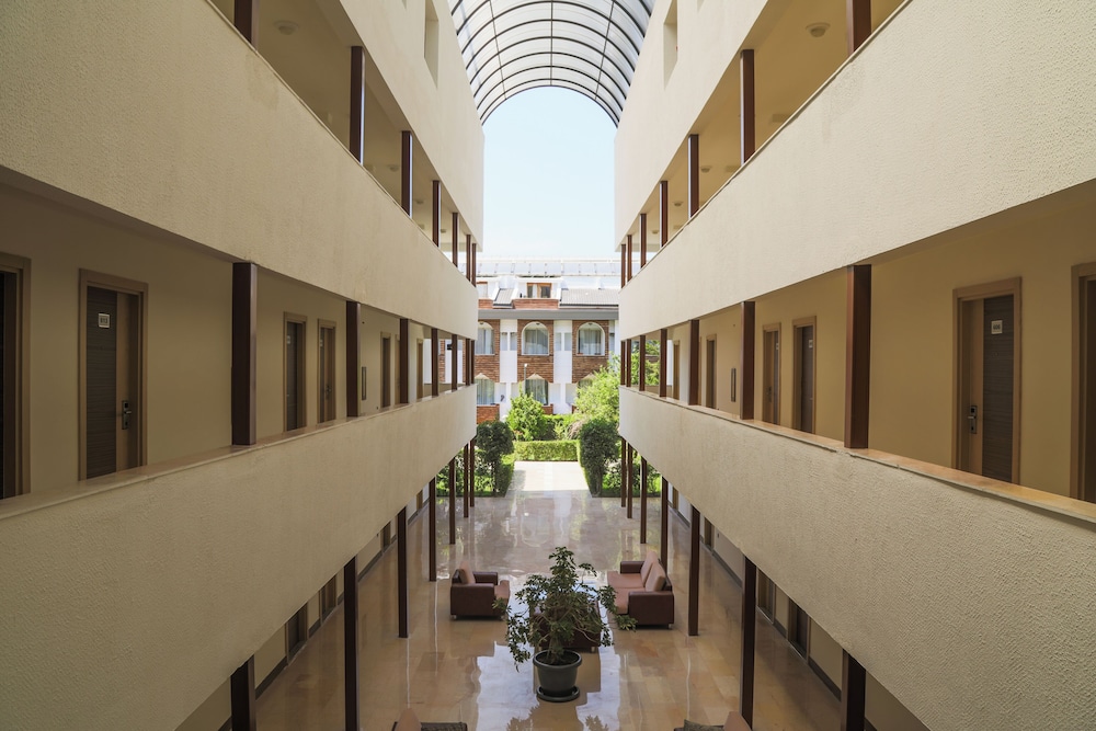 Fame Hotel - Görsel 3