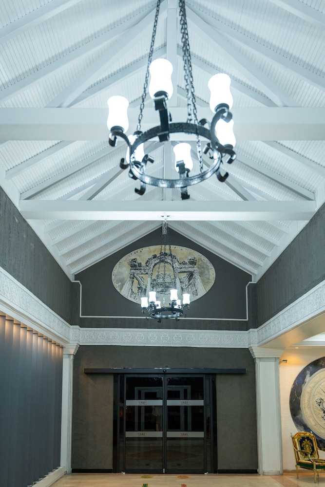 Tiana Beach Resort - Görsel 3