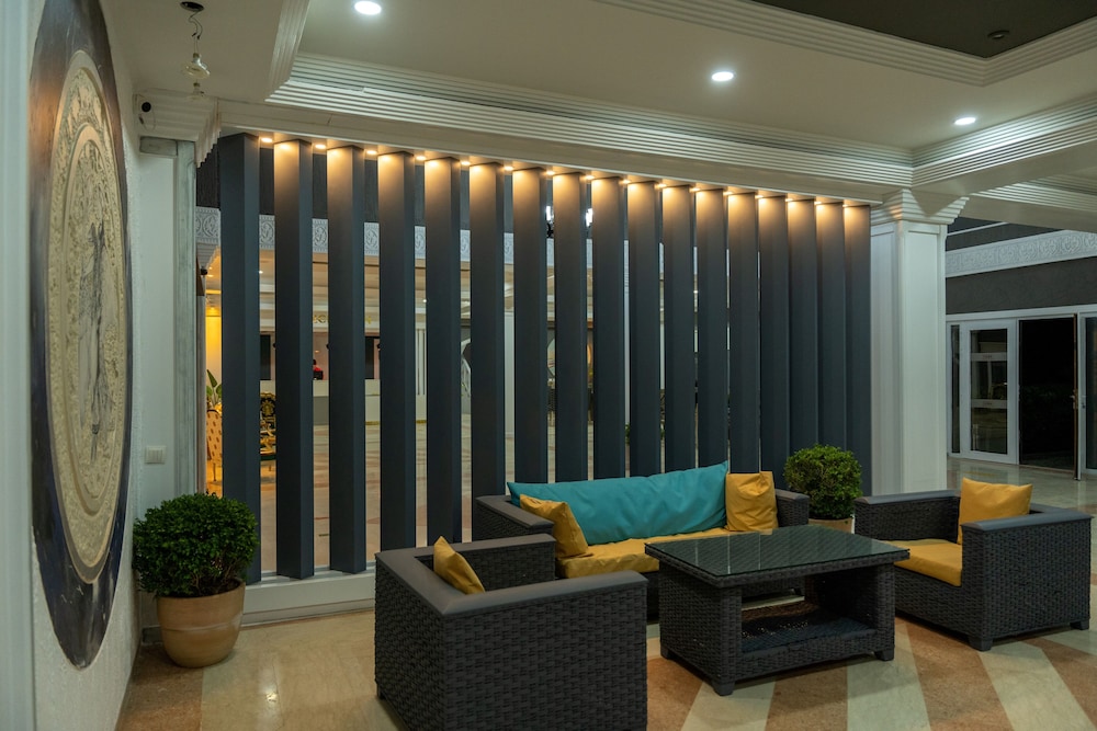 Tiana Beach Resort - Görsel 2