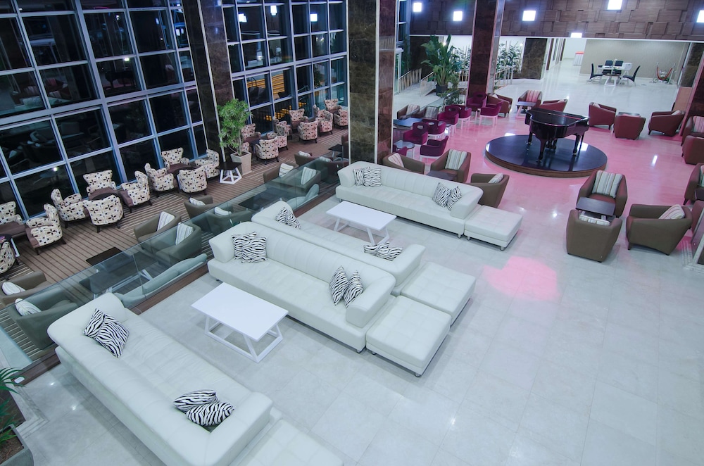 Palm Wings Beach Resort & Spa Kusadasi - Görsel 4