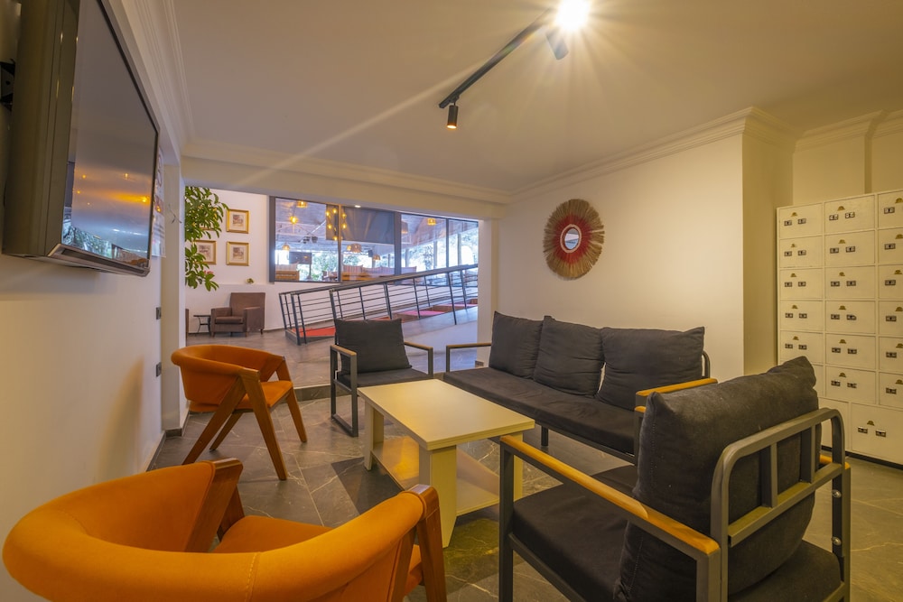 Akdeniz Beach Hotel - Görsel 2