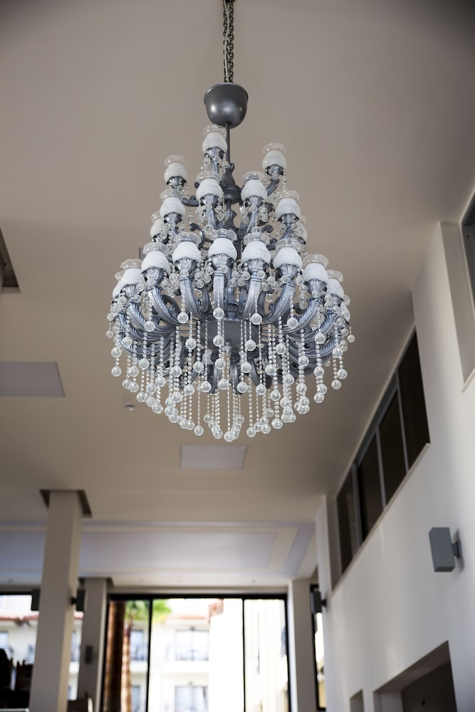 Neopol Hotel Deluxe - Görsel 2