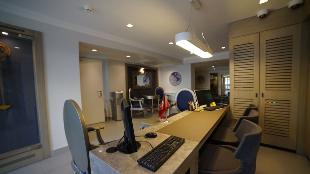 Ascot Hotel Büyükada - Görsel 2