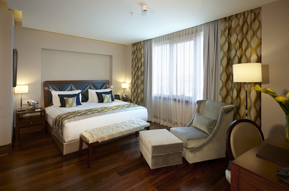 Crowne Plaza Istanbul - Oryapark - Görsel 4
