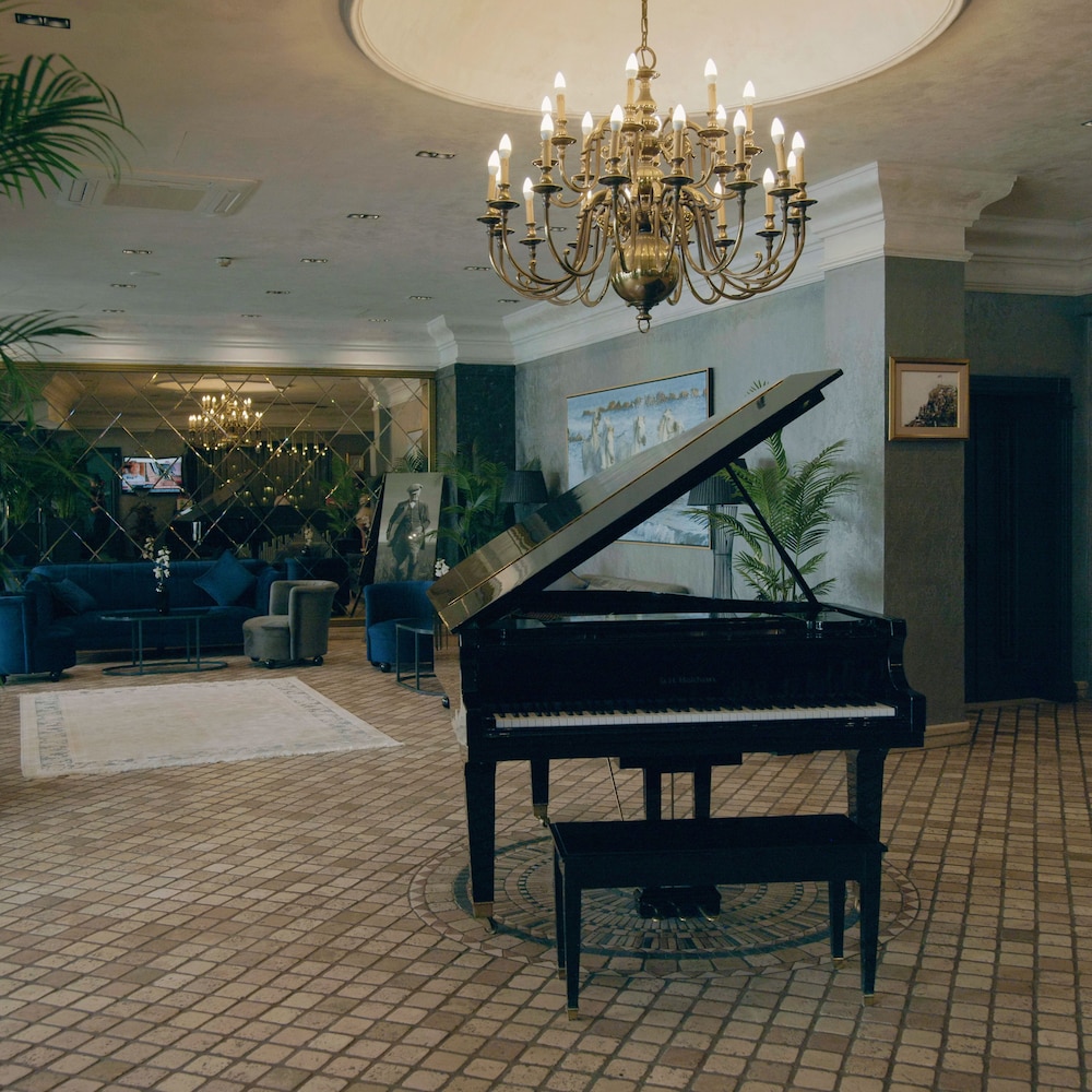 Neva Palas - Görsel 2