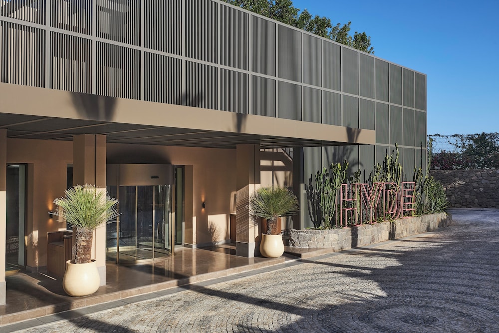 Thor Luxury Hotel & Villas