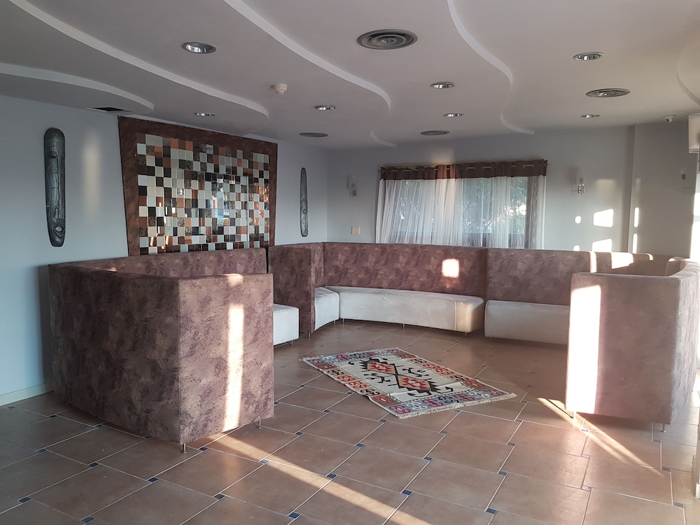 Maira Beach Hotel - Görsel 2