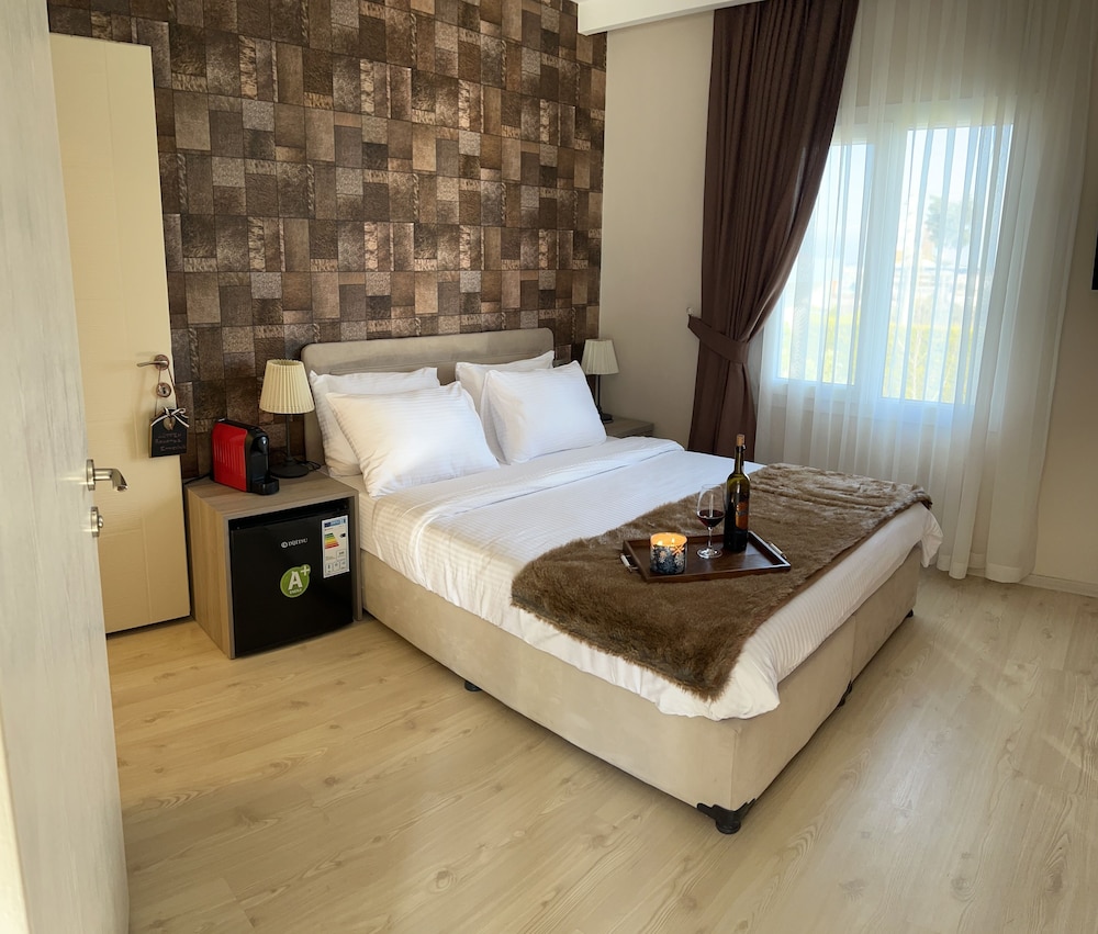 B. Equine Range Hotel - Görsel 3