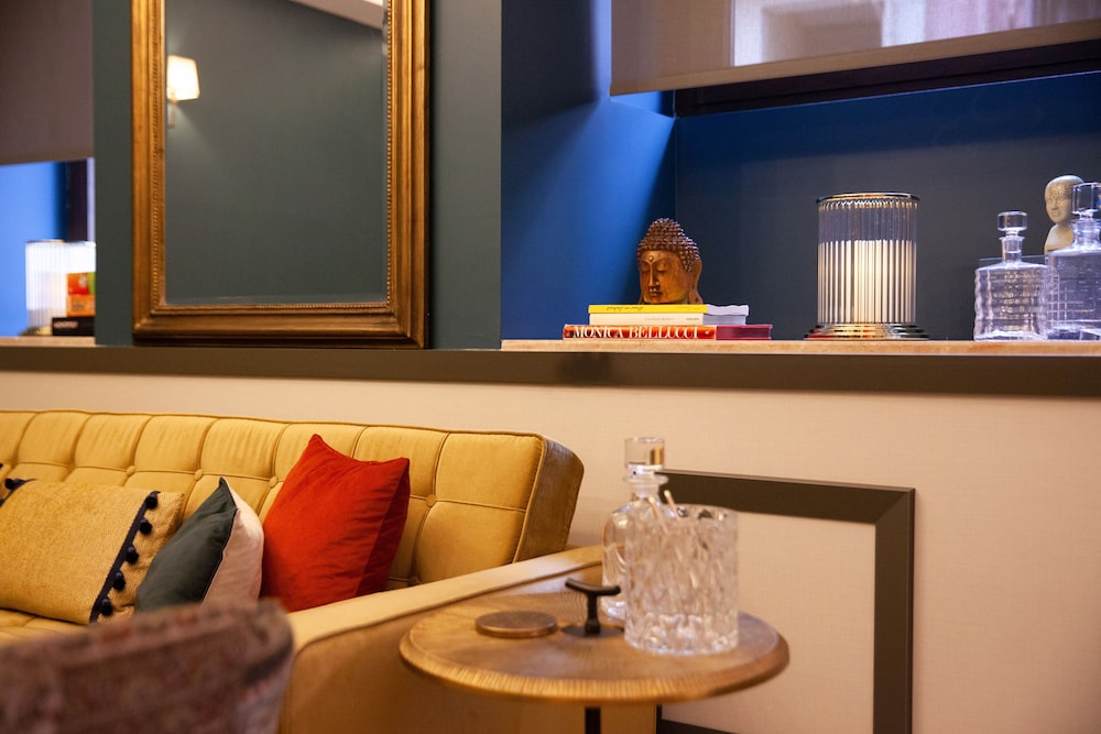 The Fox Hotels - Görsel 3