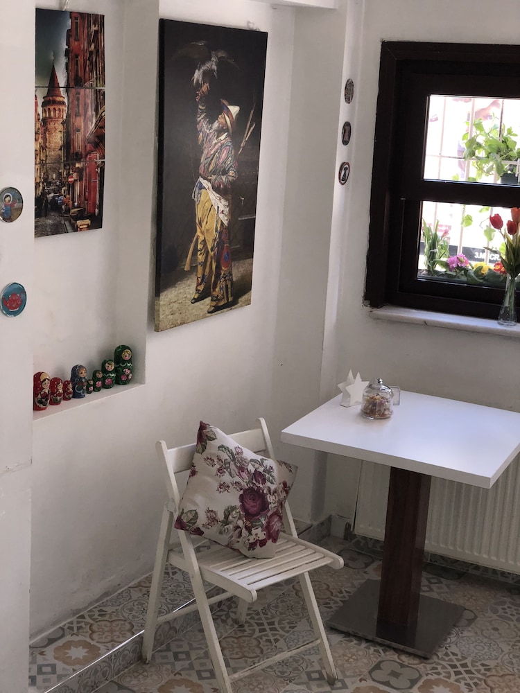 The House of Tulpan - Görsel 2