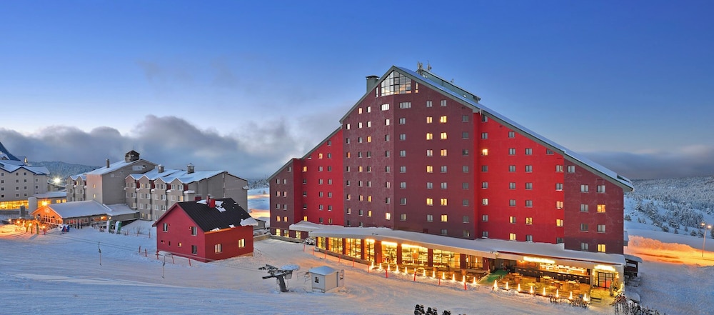 Karinna Hotel Convention & Spa