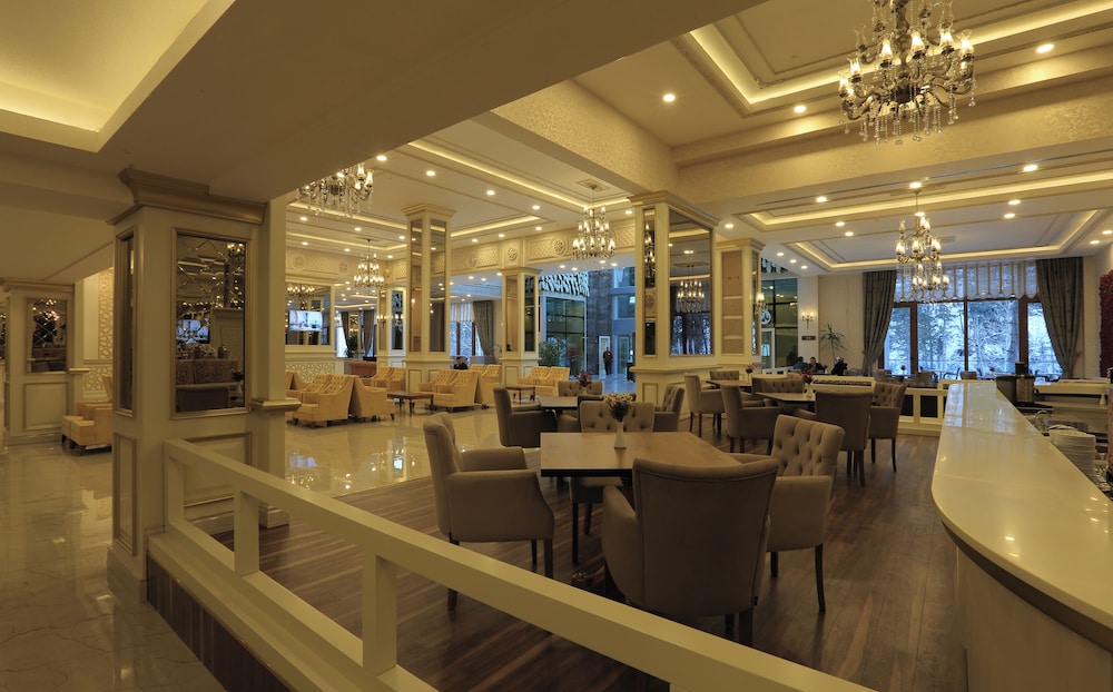 Cam Thermal Resort & Spa Convention Center - Görsel 4