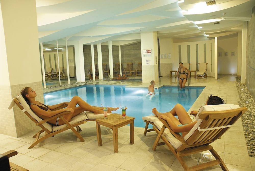 Korumar Hotel De Luxe - Görsel 4