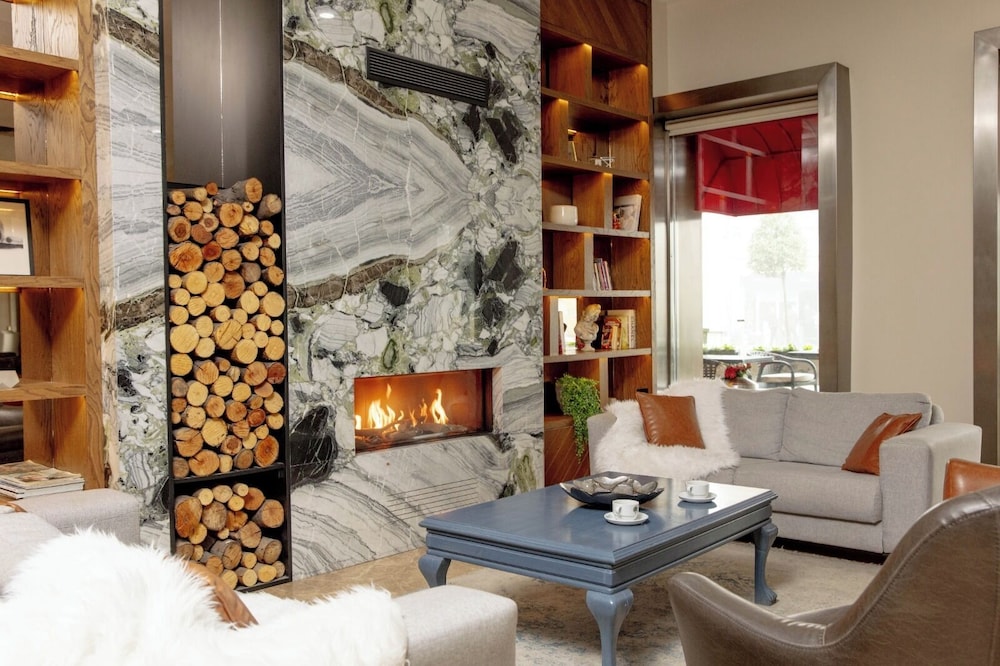 Sen Otel - Diğer görseller