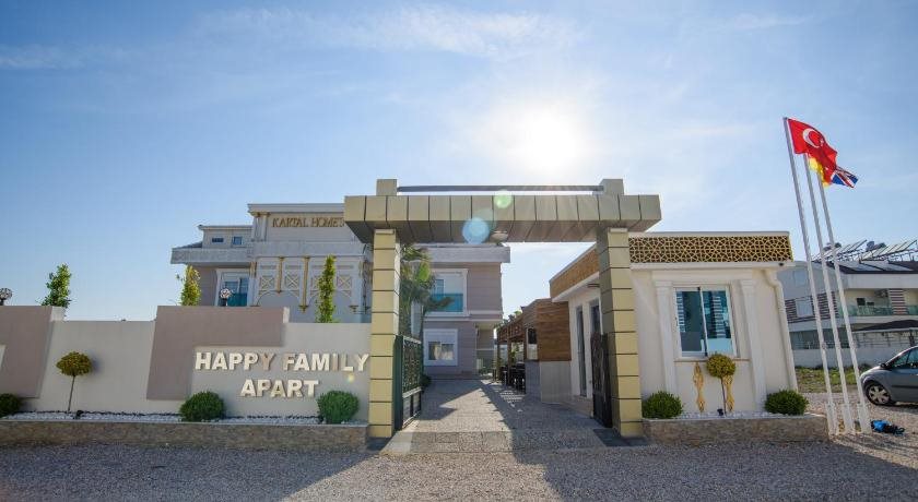 Happy Family Apart - Görsel 2